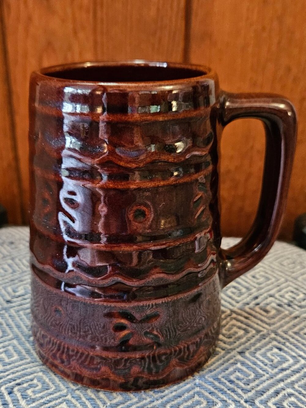 Vintage 'Daisies and Dots' Brownware Mug, USA, Marcrest?